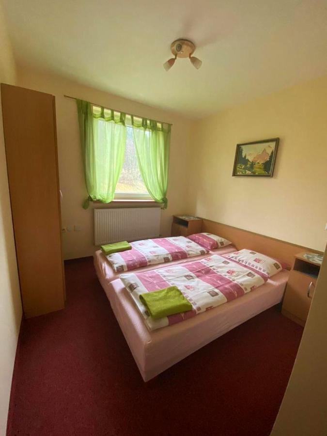Agroturystyka Kapellanka - Kraina Wygaslych Wulkanow Wojcieszów Exteriér fotografie